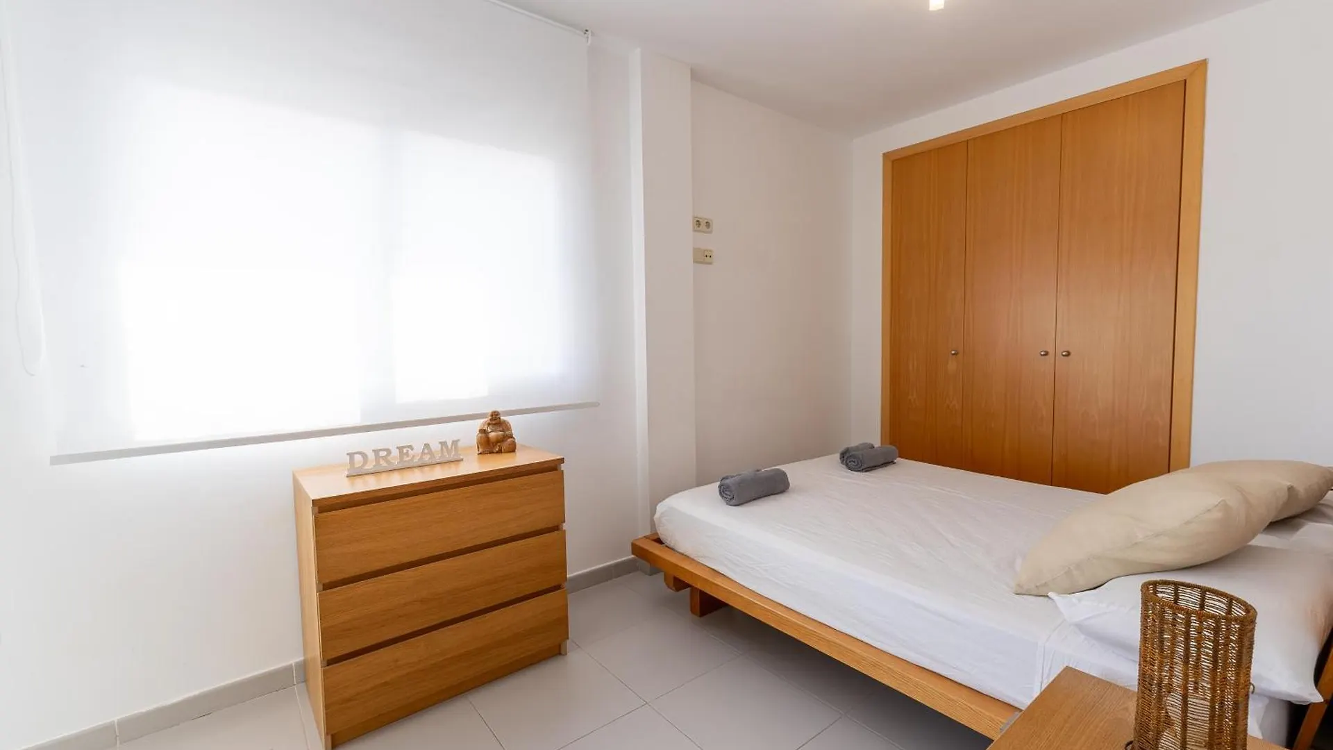 Penthouse Fenals Beach 료렛 드 마르